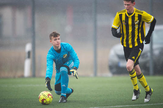 IFK Hässleholms målvakt Alve Lind i matchen i DM för