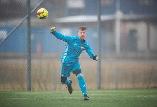 IFK Hässleholms  Alve Lind utkast i matchen i DM för