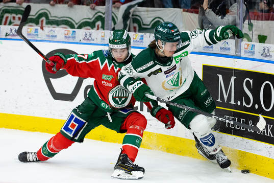 Frölundas Isac Born och Färjestads Joakim Nygård