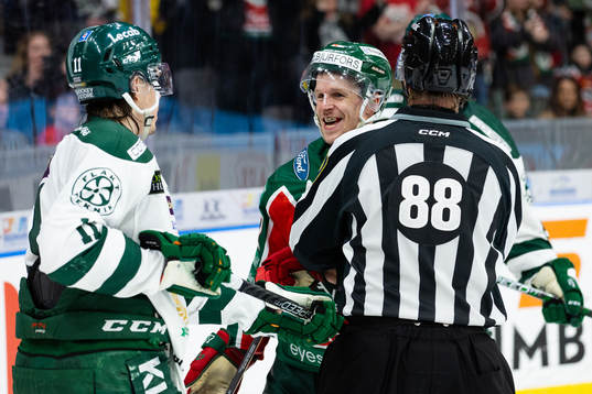 Färjestads Joakim Nygård och Frölundas Max Friberg
