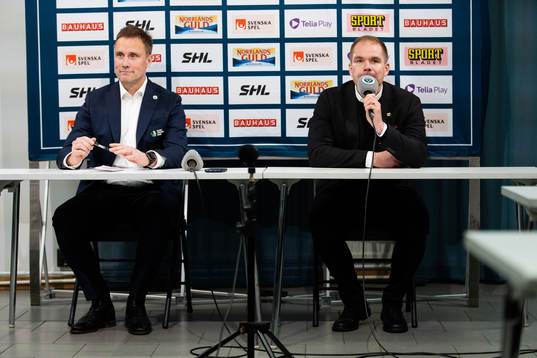 Frölundas tränare Roger Rönnberg och Färjestads