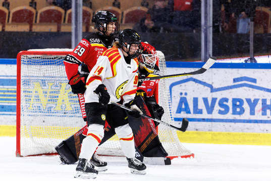 Luleås Emma Nordin och Brynäs Anna Meixner