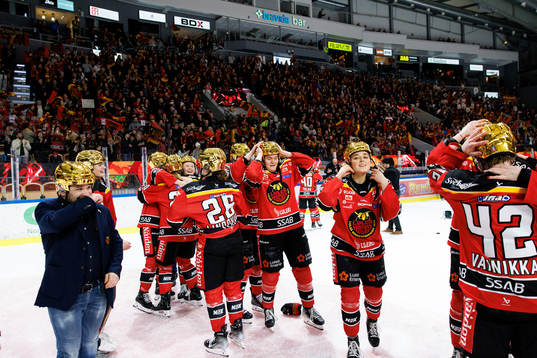 Luleås spelar jublar