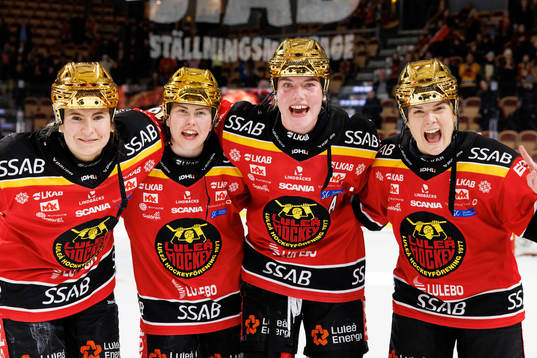 Luleås Emma Nordin, Sara Lindqvist, Ronja Savolainen och