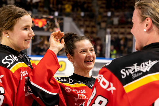 Luleås Jenni Hiirikoski  glad