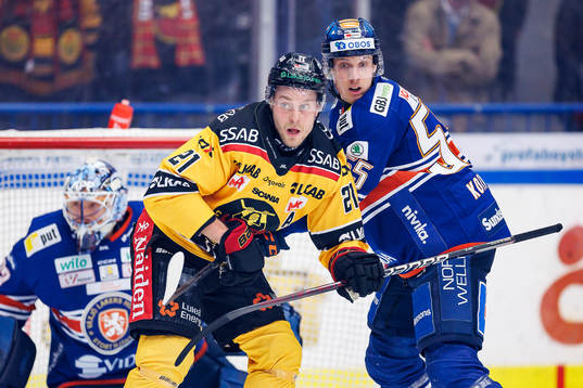 Luleås Juhani Tyrväinen och Växjös Miika Koivisto