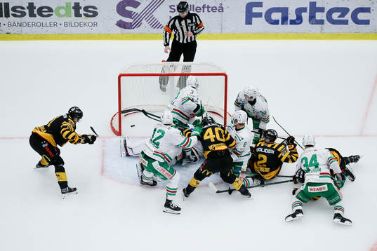 Skellefteå AIKs Max Lindholm jublar