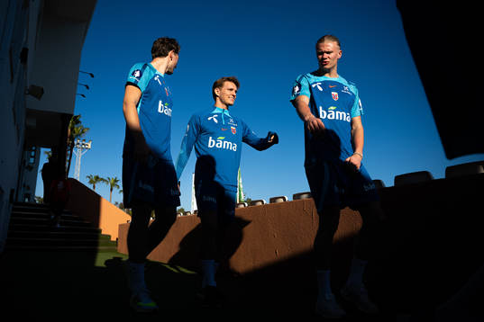 Sander Berge, Martin Ødegaard and Erling Braut Haaland of