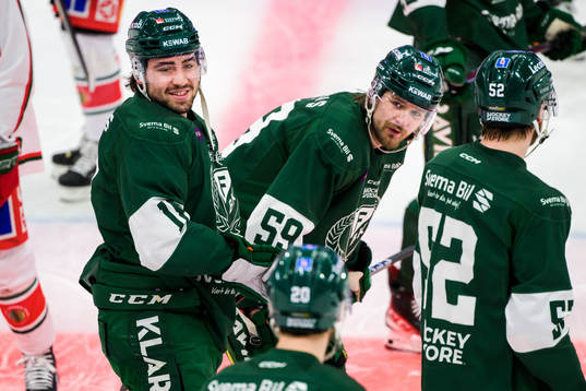 Färjestads Remi Elie och Linus Johansson