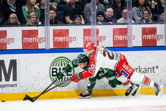 Färjestads Lucas Forsell och Frölundas Joel Lundqvist