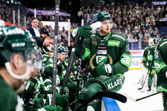 Färjestads Marcus Westfält deppar