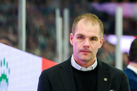 Färjestads huvudtränare Tomas Mitell