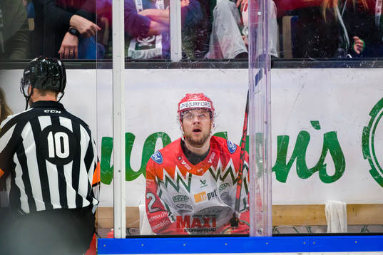 Frölundas Christian Folin i utvisningsbåset