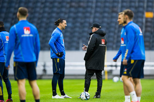 Zlatan Ibrahimovic and Head coach Janne Andersson of the