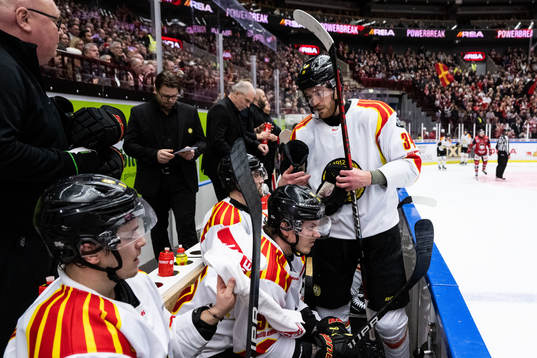 Brynäs Oscar Eklind deppar