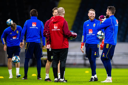 Goalkeeper Viktor Johansson and goalkeeper Kristoffer