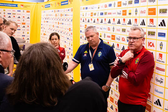 Martin Fredman, Head of Security, and head coach Janne