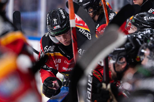 Luleås Tomi Sallinen har ont