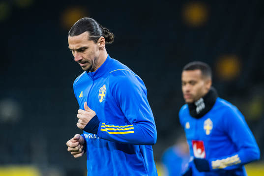 Zlatan Ibrahimovic and Robin Quaison of the Swedish