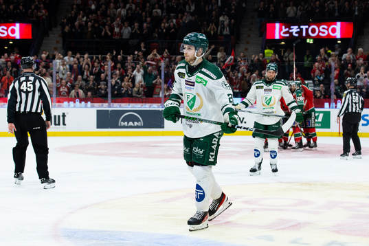 Färjestads Marcus Westfält deppar
