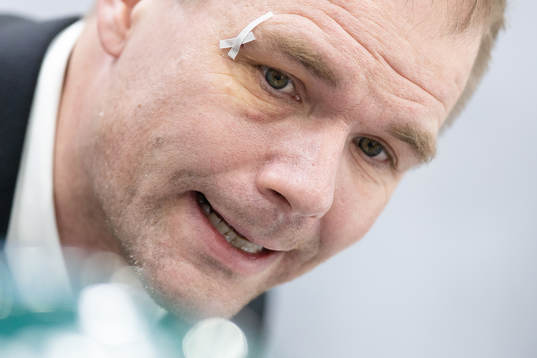 Färjestads huvudtränare Tomas Mitell