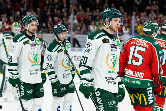 Färjestads Marcus Westfält deppar