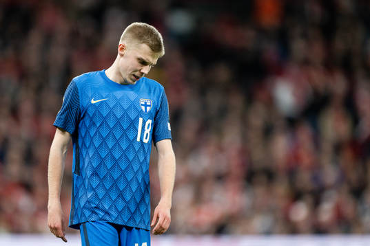 Oliver Antman of Finland looks dejected