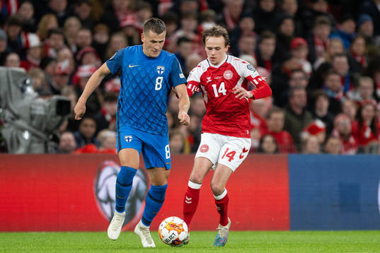 Robin Lod of Finland and Mikkel Damsgaard of Denmark