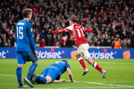 Rasmus Højlund of Denmark celebrate the 3-1 goal