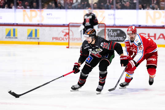Örebros Philip Holm och Timrås Panu Mieho