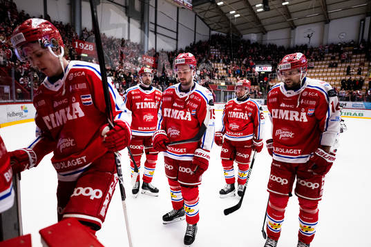 Timrås Panu Mieho och Emil Pettersson deppar