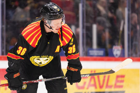 Brynäs Linus Ölund deppar