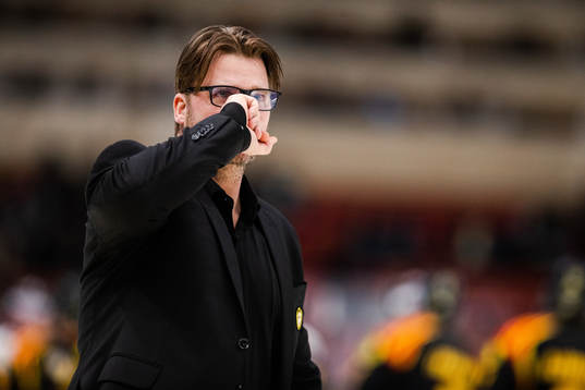 Brynäs tränare Ove Molin deppar
