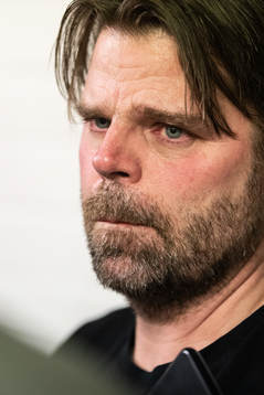 Brynäs tränare Ove Molin deppar
