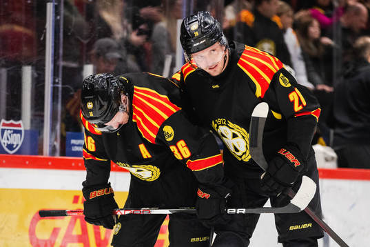Brynäs Linus Ölund och Johannes Kinnvall deppar