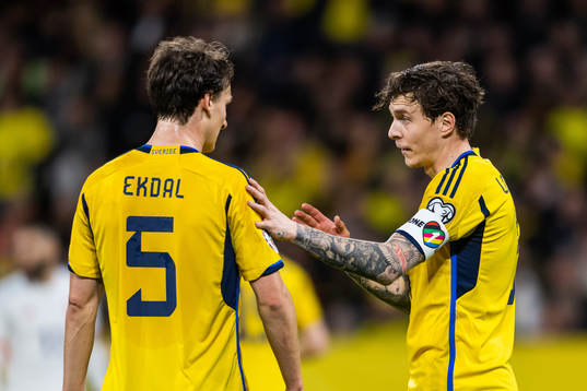 Hjalmar Ekdal and Victor Nilsson Lindelöf of Sweden