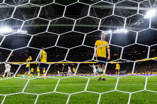 Hjalmar Ekdal of Sweden looks dejected