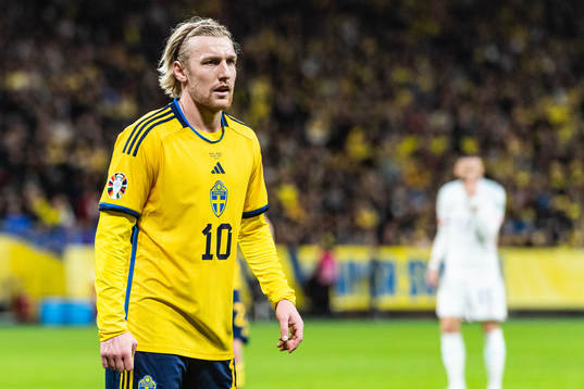 Emil Forsberg of Sweden looks dejected