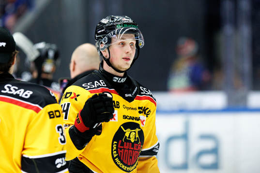 Luleås Jonas Berglund jublar