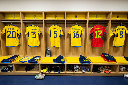 The jerseys of Kristoffer Olsson, Victor Nilsson Lindelöf,