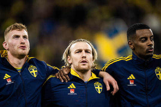 Dejan Kulusevski, Emil Forsberg and Alexander Isak of Sweden