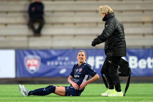 FC Rosengårds Olivia Schough har ont