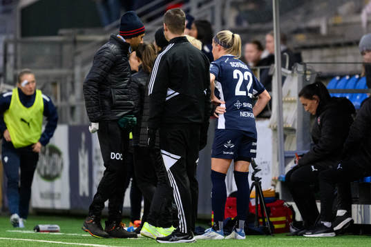 FC Rosengårds Olivia Schough byts ut