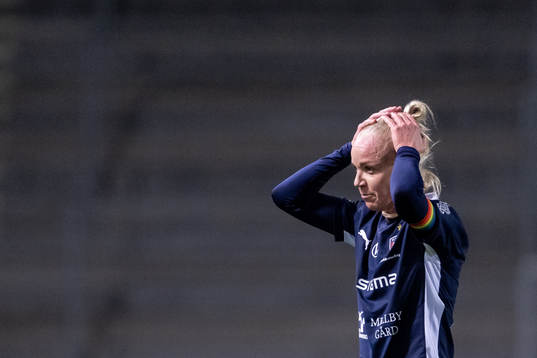FC Rosengårds Caroline Seger deppar
