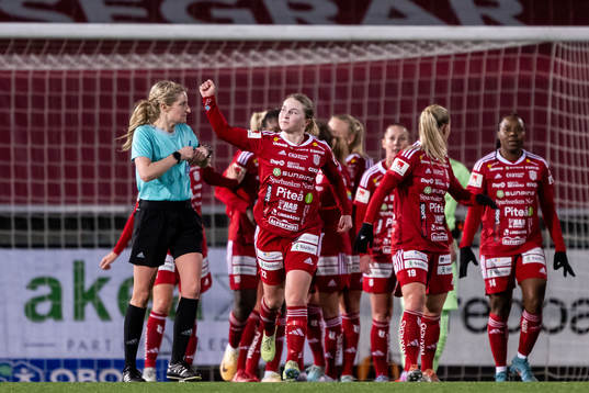 Piteås Hanna Andersson jublar