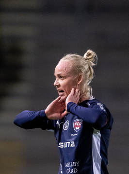 FC Rosengårds Caroline Seger deppar