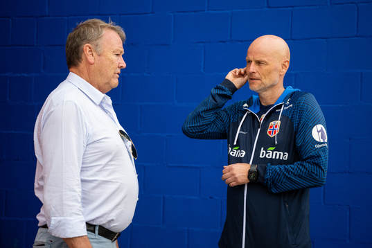 Åge Hareide and Ståle Solbakken, head coach of the