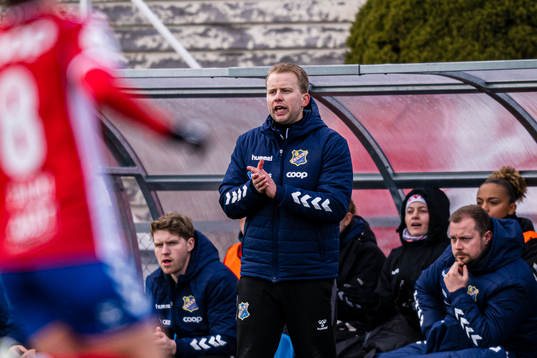 Oddbjørn Sindland, head coach of Lyn