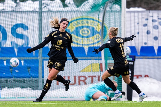 Alyssa Mae Walker of Brann celebrates