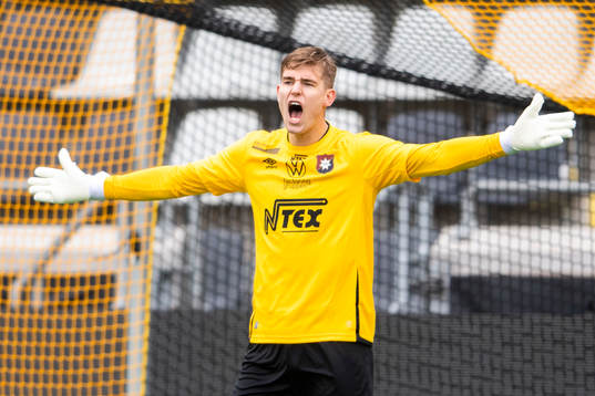Örgrytes målvakt Mathias Nilsson